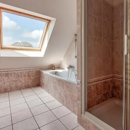 Stunning In St Paer With Wifi Vakantiehuis